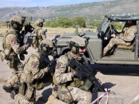SCENARIJ TALAČKE KRIZE NA AERODROMU: Pripadnici EUFOR-a i SIPA-e izveli...
