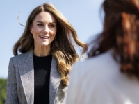 BRITANSKA ELEGANCIJA: Kate Middleton potvrdila još jednom zašto je modna ikona, ovaj vječni komad hit je jeseni (FOTO)