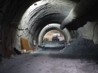 TUNEL KOJI ŽIVOT ZNAČI: Gradi se punom parom, premijer optimističan