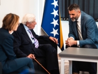 SCHWARZ-SCHILLING U SREBRENICI: Njegov korak iz 2007. godine dokaz da odgovornost prema žrtvama nije samo puki emotivni čin