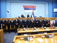 POLITIČKI SKANDAL U BANJOJ LUCI: Republika Srpska dobila novu, ali nelegitimnu Vladu