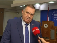 NERVOZNI DODIK STAO PRED KAMERE: 'Ako izađu na izbore to znači da su poslušnici Sarajeva i Schmidta...'