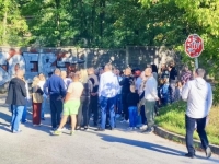 MJEŠTANI NAHOREVA PROTESTUJU: Ne žele Metadonski centar u Zavodu za liječenje bolesti ovisnosti