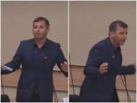 VUKANOVIĆ PRIREDIO SHOW U NSRS: 'Za vas su 'ko se lača mati' i Desingerica' (VIDEO)