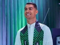 PRIDRUŽIO SE OBILJEŽAVANJU: Ronaldo u saudijskoj nošnji oduševio navijače na Nacionalni dan