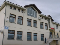 ZBOG SASLUŠANJA OŠTEĆENOG: Na suđenju policajcima optuženim za premlaćivanje maloljetnika u Osmacima...