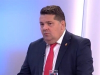 STEVANDIĆ ZAVAPIO PRED KAMERAMA: 'Ide jedno teško vrijeme i nije lako taj teret ponijeti na leđima...'
