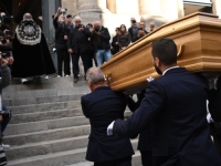 U PARIZU SAHRANJENA CLAUDIA CARDINALE: Njena kćerka prisustvovala je posljednjem ispraćaju, a misa je bila...