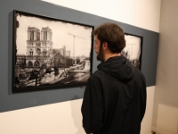 SPOJ STAROG I NOVOG VIZUELNOG JEZKA: U Umjetničkoj galeriji BiH svečano otvorena izložba 'Trideset i šest pogleda na Notre Dame'