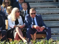 HIT NA INTERNETU: Procurila nikad viđena fotka s vojne parade u Beogradu...