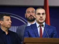 'ŠTA JE NAREDNO, MOŽDA DA NAS IZVEDU PRED STRELJAČKI VOD': Đorđe Vučinić nakon nove paljevine Vukanovićevog automobila pozvao narod da ustane