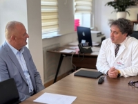 HELEZ SA DIREKTOROM KCUS-a ALENOM PILAVOM: Važna uloga Oružanih snaga u spašavanju vitalno ugroženih pacijenata