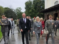 HELEZ PONOSAN ZBOG KADETA U BEČU: 'Znanje i čast neka vas vode u službi mira'