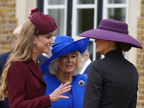 NEUGODAN TRENUTAK: Melania 'otpilila' Camillu čim je ugledala Kate (VIDEO)
