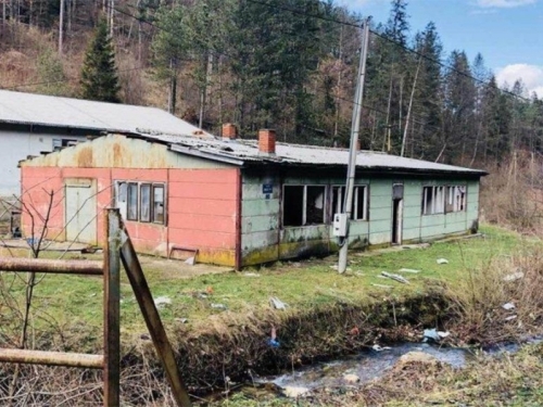 DA SE NE ZABORAVI I NE PONOVI: 33. godišnjica zločina na području Vlasenice i logora Sušica...
