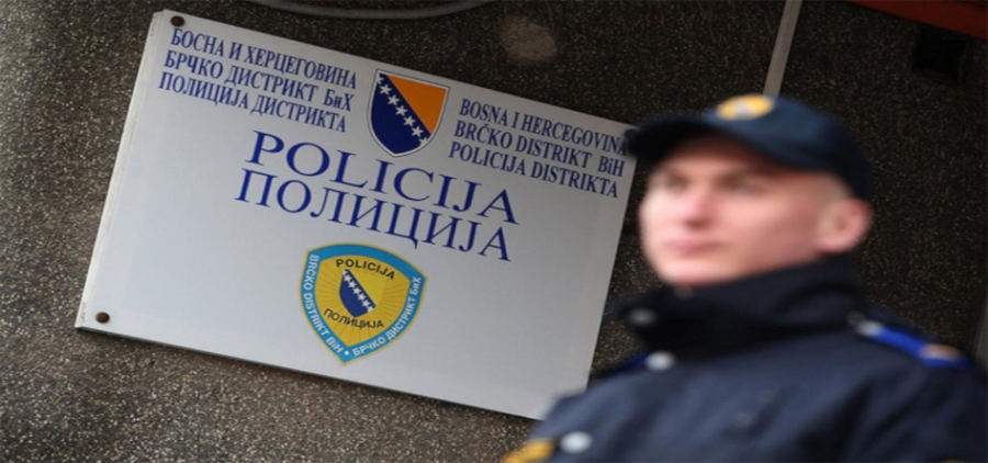 POLICIJA U BH. GRADU SPRIJEČILA PROVALU: U kući pronašla naoružanog razbojnika osumnjičenog već za sedam krivičnih djela