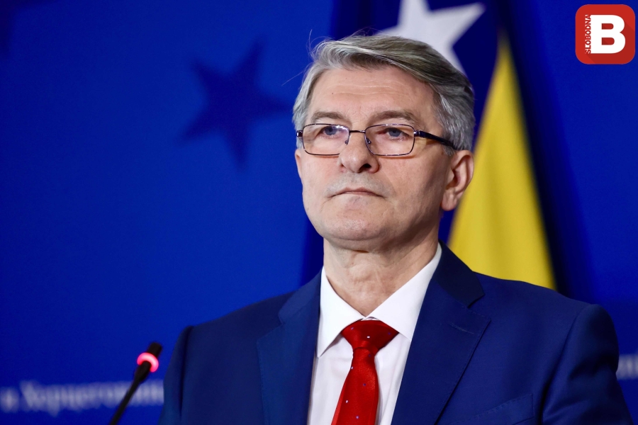 ŠEMSUDIN MEHMEDOVIĆ ZA 'SB': 'Čović želi zauvijek mjesto u Predsjedništvu BiH, vlast Trojke - operacija uspjela, pacijent...'