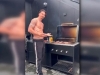 ZLATAN IBRAHIMOVIĆ SE OPUSTIO: Roštilj, hit Lepe Brene i Balkan u srcu (VIDEO)