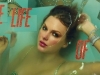 'THE LIFE OF A SHOWGIRL' OBARA SVE REKORDE: Novi album Taylor Swift u 2 sata prodat u nevjerovatnih 2,7 miliona primjeraka