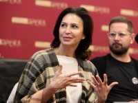 SMJENA U NOVOSADSKOM POZORIŠTU PO DIREKTIVI SNS-a: Operska diva i dirigentkinja Dragana Radaković...