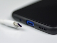 VEČERNJI TEHNO SAVJETI: USB kondom, kako se ove adaptere još zove, zaustavit će u potpunosti...