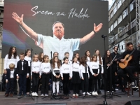 HALIDOV SARADNIK SVE IZNENADIO IZJAVOM: 'Uskoro ćemo objaviti nove Bešlićeve pjesme'