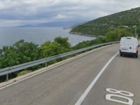 STRAVIČNA NESREĆA U SUSJEDSTVU: Poginule četiri osobe, automobil sletio u more...
