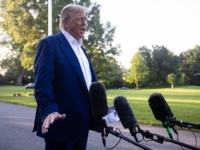 CIJELI SVIJET U STRAHU OD NJIHOVOG POSLJEDNJEG POTEZA: Trump bi mogao polomiti zube
