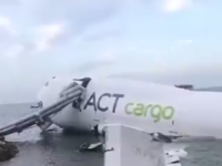 PROCURILE DRAMATIČNE SNIMKE: Avion skliznuo s piste, ima mrtvih...