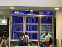 POKRENUTA ISTRAGA: Hakeri preuzeli sistem dva aerodroma u SAD-u i Kanadi, puštali slogane podrške Palestini (VIDEO)