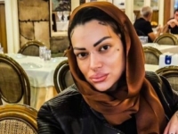 PJEVAČICA BILA U BRAKU SAMO 12 DANA: Sada se ponovo udala za bivšeg muža, prešla na Islam
