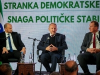 BAKIR IZETBEGOVIĆ IZ ŽIVINICA: 'Svako ko ima iskustva vidi da se Dodik nagodio s moćnim strancima, reakcije Trojke liče na onaj vic...'