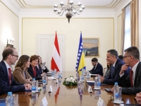 BEĆIROVIĆ S MINISTRICOM AUSTRIJE: Naglašena važnost dinamiziranja procesa euroatlantskih i europskih integracija Bosne i Hercegovine