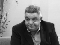 DRAMSKI STUDIO ZAVRŠIO U KLASI PROFESORA REJHANA DEMIRDŽIĆA: Preminuo glumac Nebojša Čolić