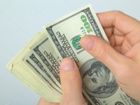 NAKON ZATVARANJA SAVEZNE VLADE: Američki dolar drastično pao