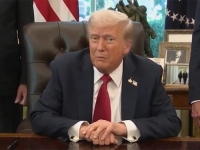 DONALD TRUMP, U OVALNOM UREDU: 'Ona je luda, trebala bi posjetiti doktora...'