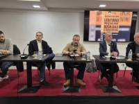 KAKO SE BORITI PROTIV HDZ-ovog APARTHEJDA: U Mostaru održana tribina 'Legitimno predstavljanje Bošnjaka u Hercegovini', evo šta su poručili Bajrović, Avdić, Numanović, Muhasilović...