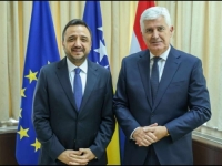 ČOVIĆ SA TURSKIM AMBASADOROM: Govorio mu o legitimnom predstavljanju...