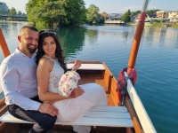 OGLASIO SE RAZOČARANI SUPRUG: Tužilaštvo USK po treći put obustavilo istragu o smrti porodilje Azre Bećirspahić