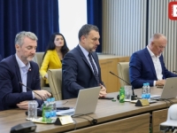 SKRIVENI DIO USVOJENE REFORMSKE AGENDE: Ministri iz Trojke odustali od državnog zakona o gasu!
