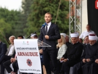 KO KOGA, ZAPRAVO, 'RUŠI' U RS-u: 'Vidim, botovi novog subjekta dobili naredbu da odmah krenu svom snagom, iste uvrede i...'