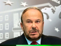 ČLAN SOCIJALISTIČKE STRANKE: U 72. godini preminuo bivši albanski premijer