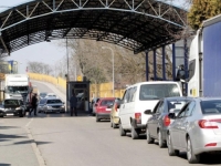 UVOĐENJE NOVOG SISTEMA ULASKA U HRVATSKU: Gužve na graničnim prelazima Gradiška i Brod, najviše problema oko otisaka prstiju