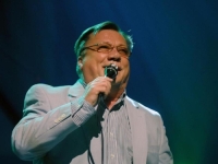 TUŽNE VIJESTI: Umro je legendarni Halid Bešlić