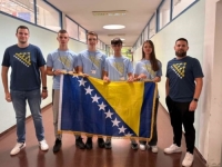 VELIKI USPJEH U ITALIJI: Dvije medalje za reprezentaciju BiH na 32. Balkanskoj olimpijadi iz informatike