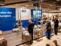 POTEZ ZA SVAKU POHVALU: Poznati trgovački lanac isplatio više od 650.000 KM bonusa zaposlenicima u BiH