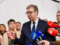 DO KADA ĆE GA TRPJETI: Vučić pred kamerama ponižavao ministre koje je sam izabrao...