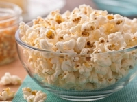 POZNATI BH. KUHAR OTKRIO TAJNU: Ovo su tri načina kkao da napravite najbolje kokice - svako zrno će puknuti (VIDEO)