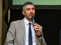 BURNO U HRVATSKOJ: HDZ-ov gradonačelnik usporedio Thompsonovu pjesmu s pjesmom Lepe Brene...