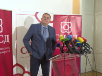 RAZLIKA JE EVIDENTNA: Kako američka administracija tretira SNSD, a kako SDS